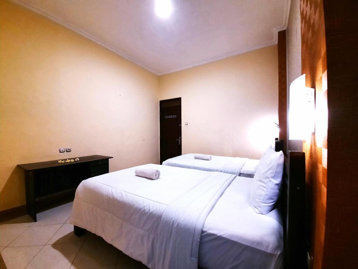 Ganggas Homestay Jimbaran Exterior foto